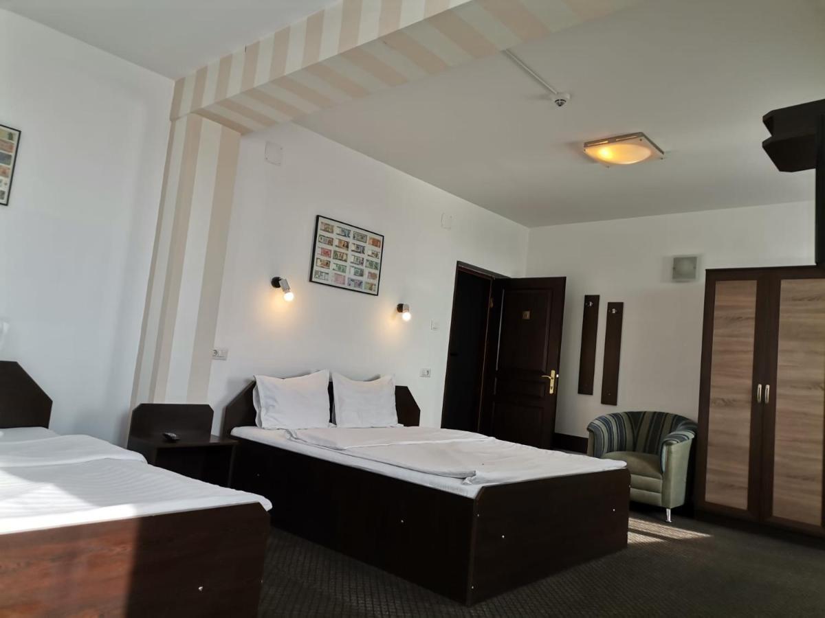 Motel Davios Târgu Jiu Εξωτερικό φωτογραφία
