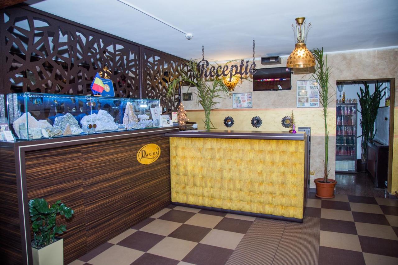 Motel Davios Târgu Jiu Εξωτερικό φωτογραφία