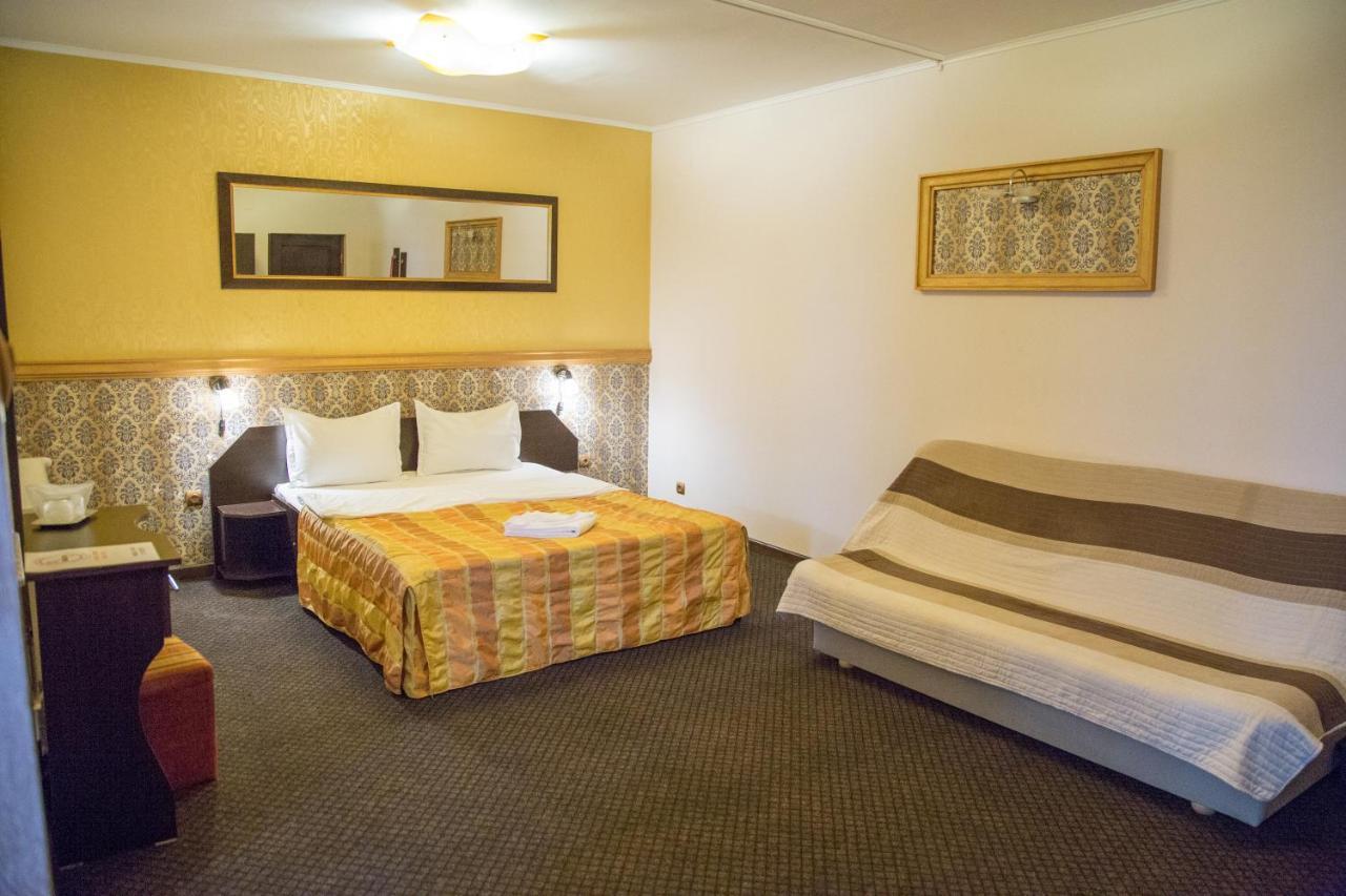 Motel Davios Târgu Jiu Εξωτερικό φωτογραφία